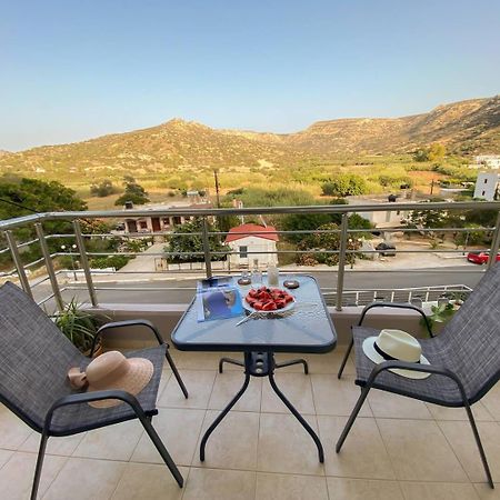 Maistro Suites With Pool, Matala Kültér fotó