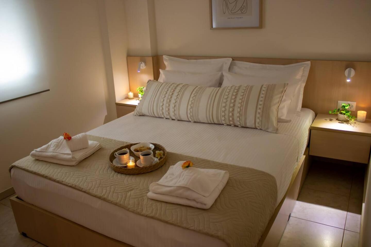 Maistro Suites With Pool, Matala Kültér fotó