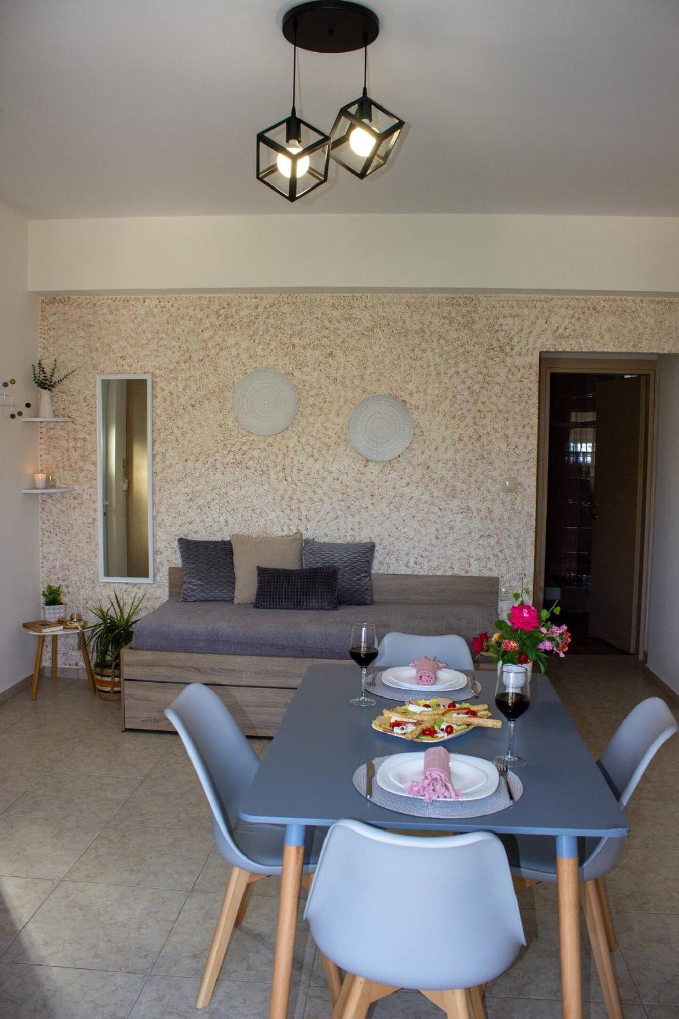 Maistro Suites With Pool, Matala Kültér fotó