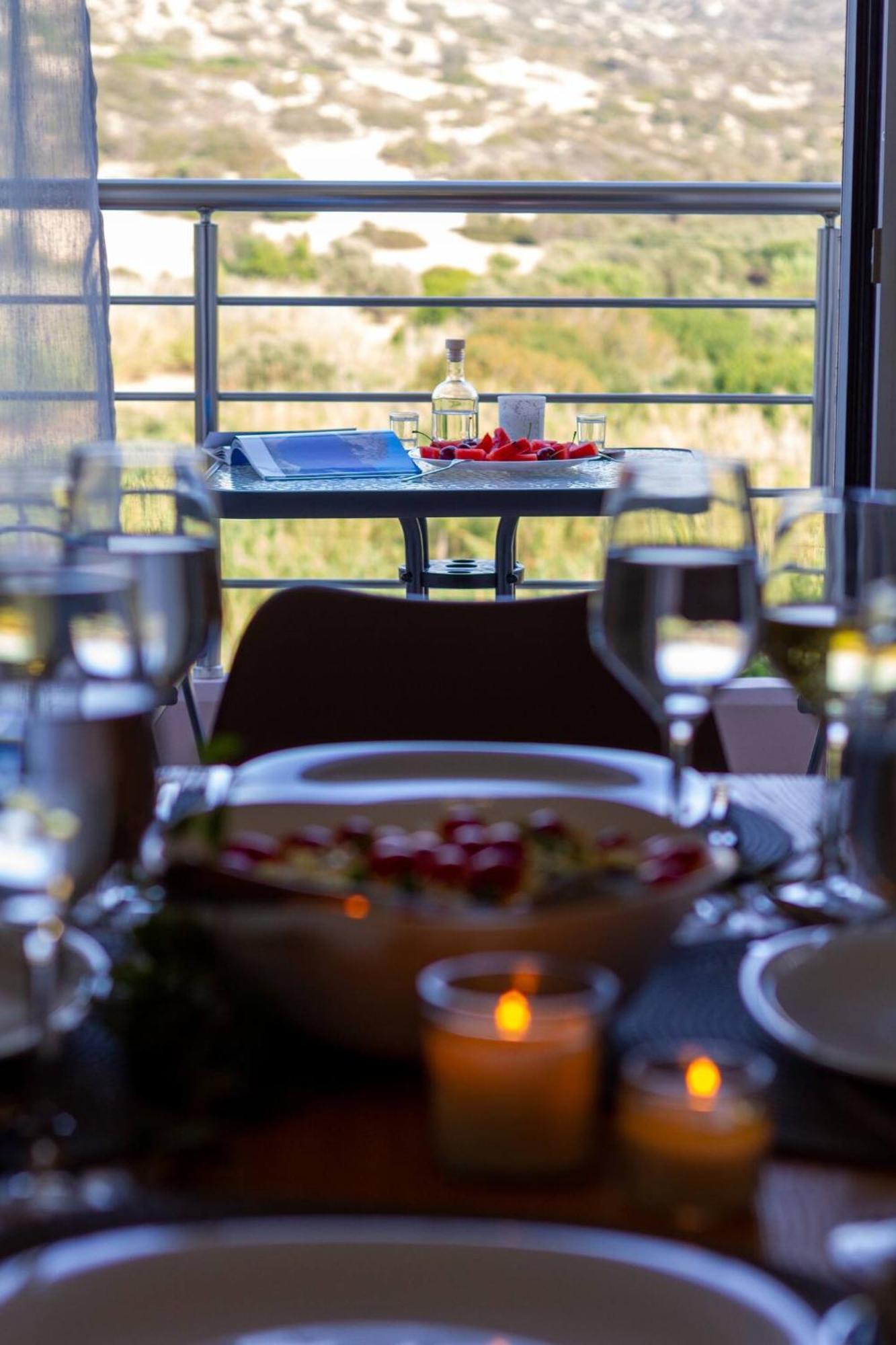 Maistro Suites With Pool, Matala Kültér fotó